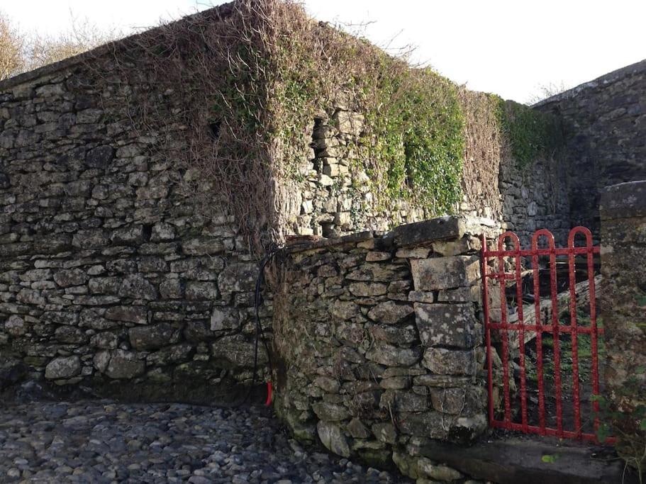 Fermoyle Properties Carleys Cottage Fanore 외부 사진